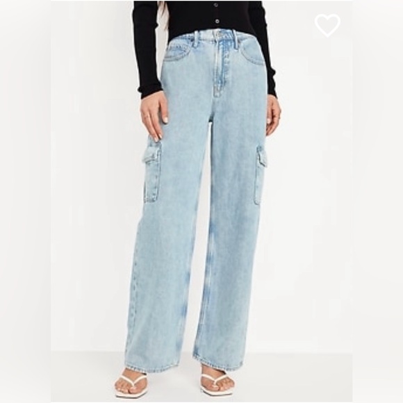 Old Navy women’s Extra High Rise Sky Hi Wide Leg Cargo Jeans 2 EUC - Picture 1 of 5